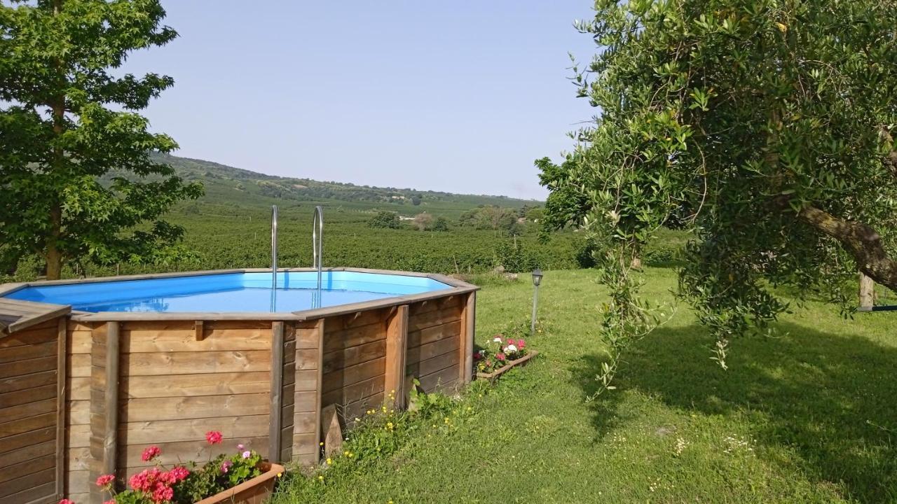 Bed and Breakfast L'Orto Sul Poggio Sutri Exterior foto